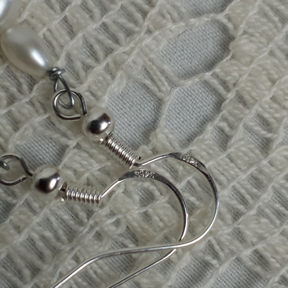 Natural Jade Freshwater Rice Pearl Heart Dangle Earrings Sterling 925 Silver - Picture 3 of 3